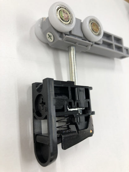 ２枚連動シンクロ引戸　吊車　ドレタス